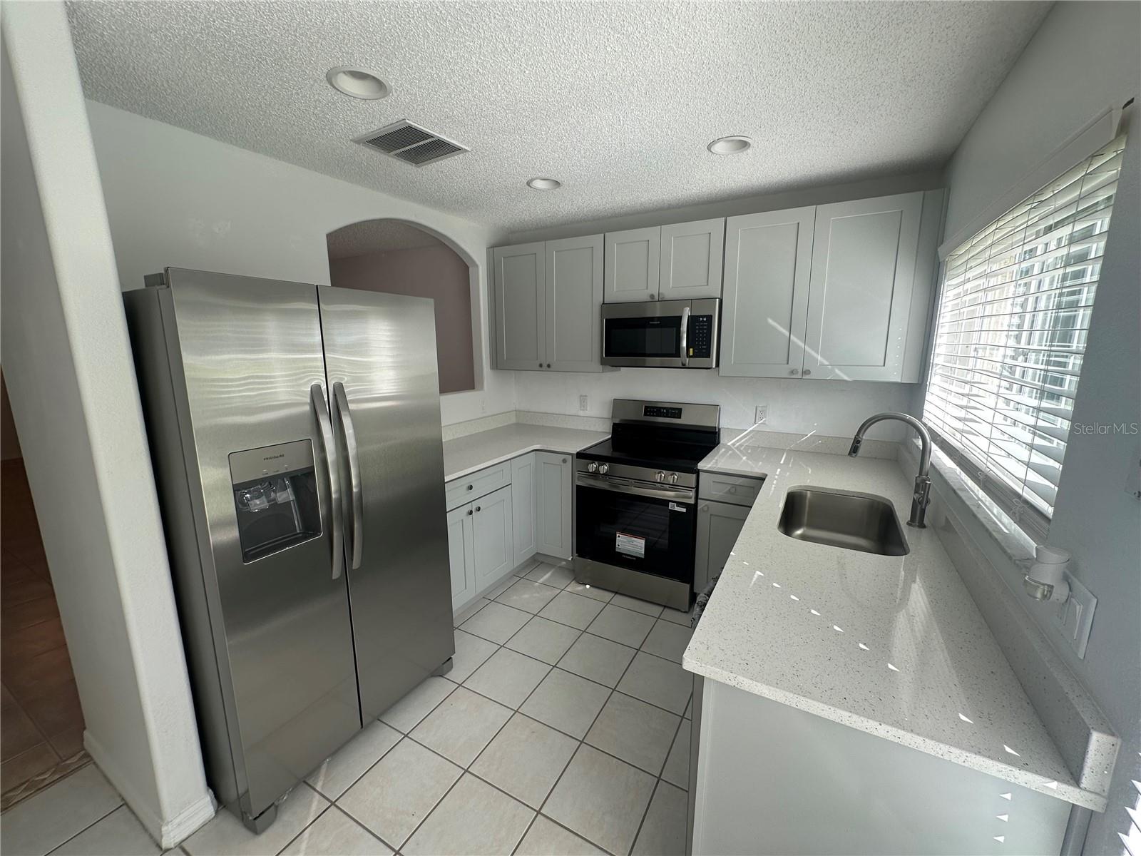 OSPREY COVE AT THE OAKS CONDO PH 11 - Residential