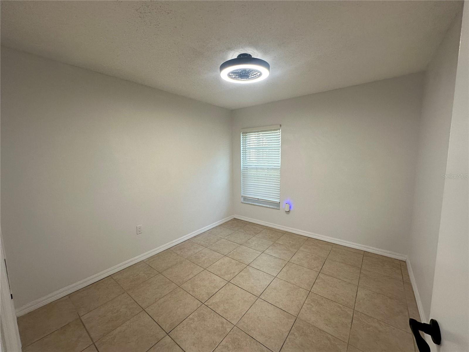 OSPREY COVE AT THE OAKS CONDO PH 11 - Residential