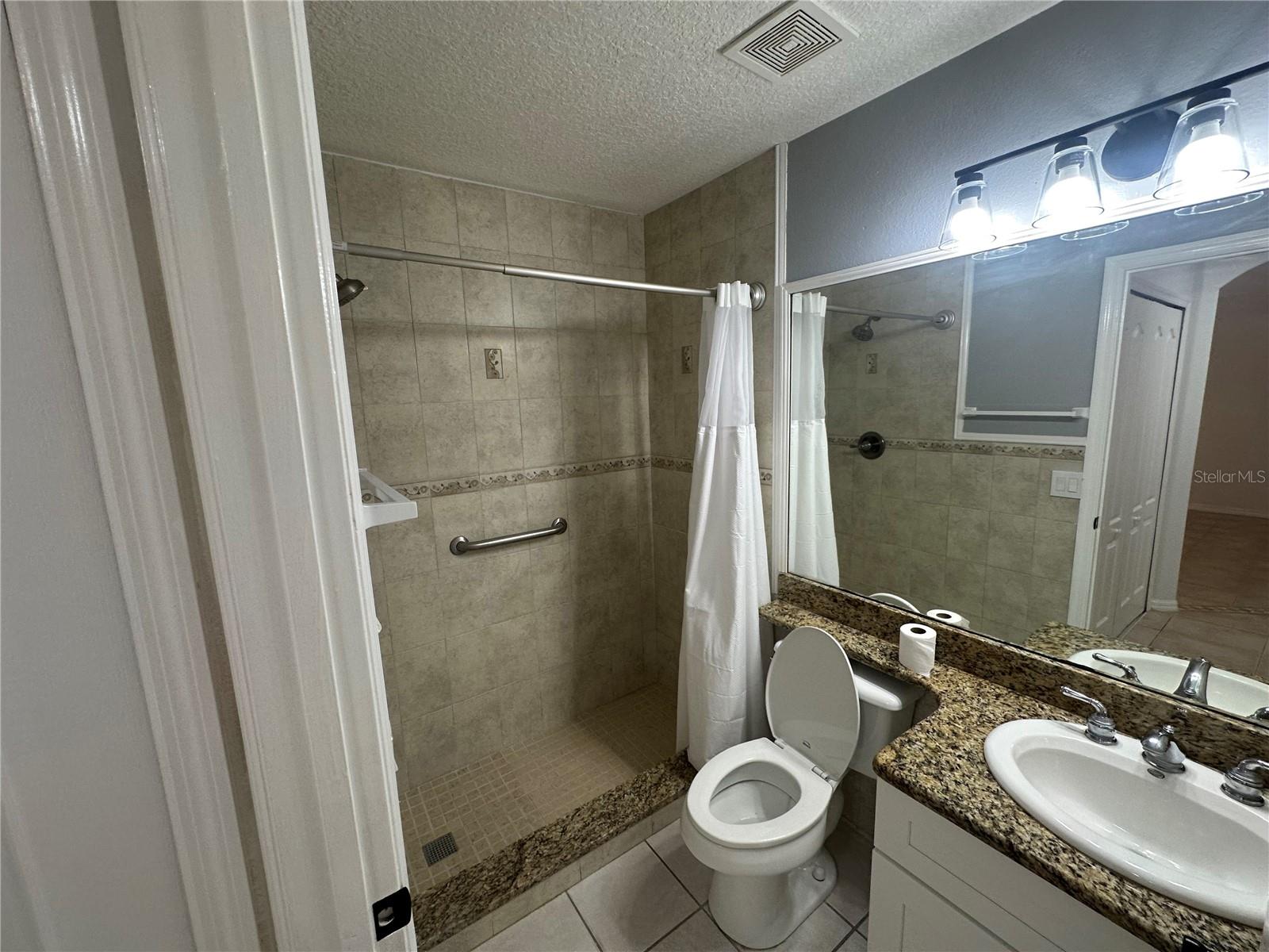 OSPREY COVE AT THE OAKS CONDO PH 11 - Residential