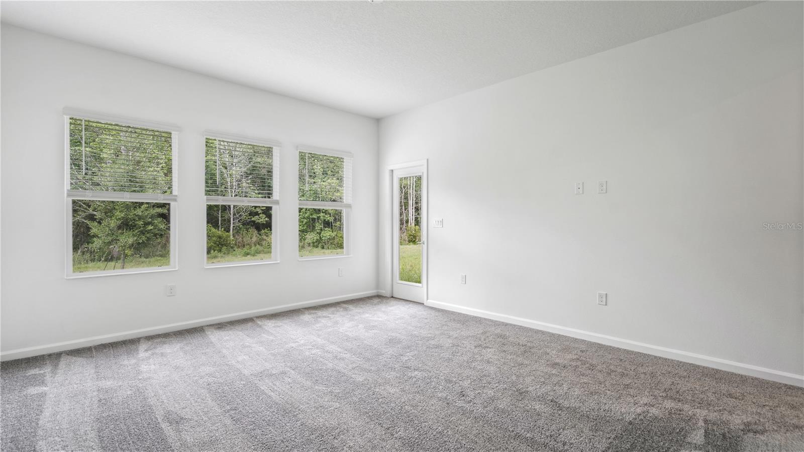 SPRINGHEAD LAKES 50S - Residential