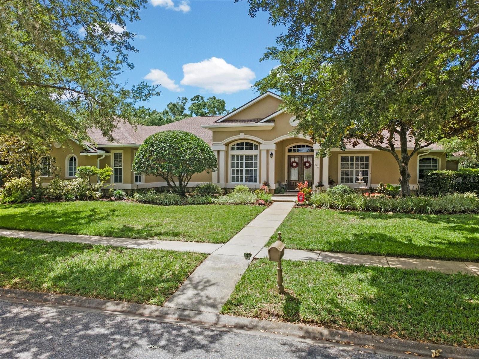 EAGLE CREST SUB - Residential
