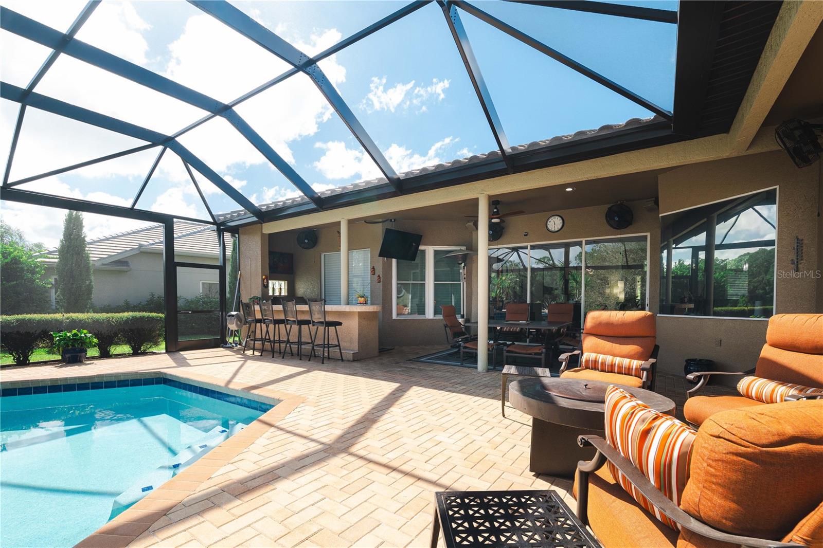 DIAMOND CREST - Residential