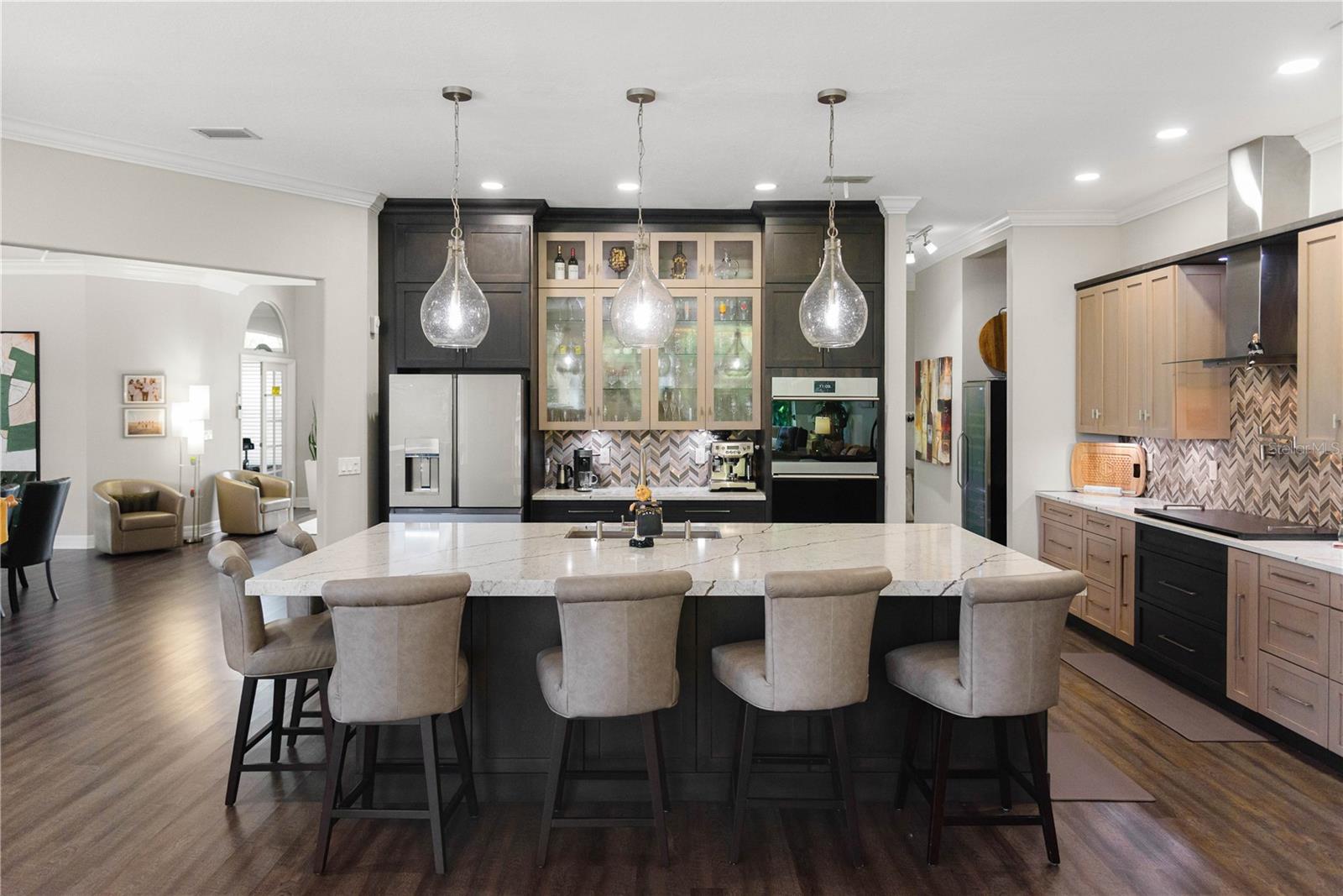 DIAMOND CREST - Residential