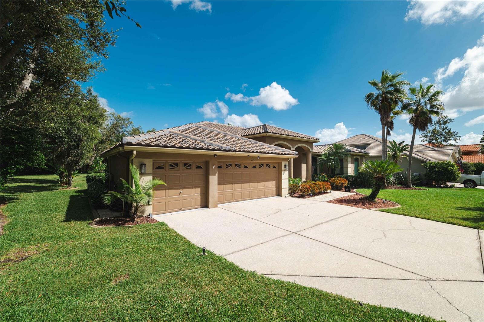 DIAMOND CREST - Residential