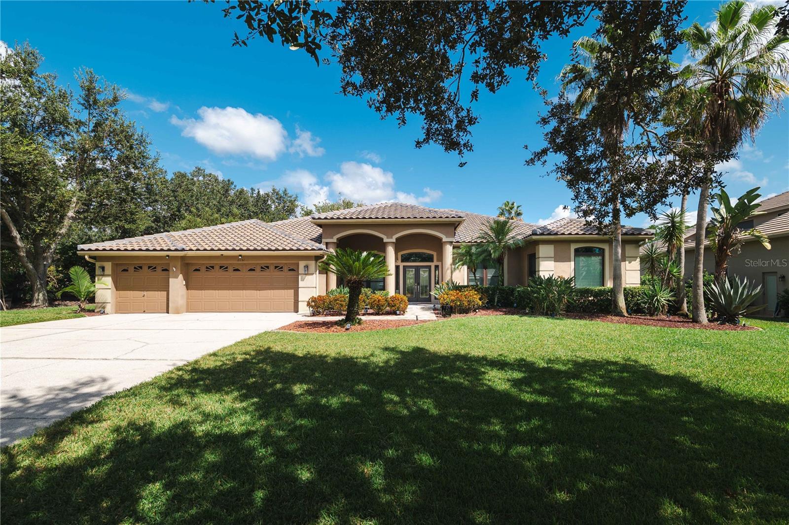DIAMOND CREST - Residential