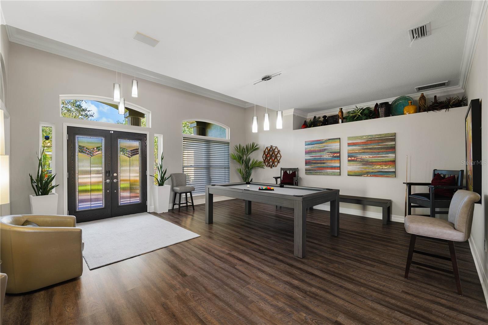 DIAMOND CREST - Residential
