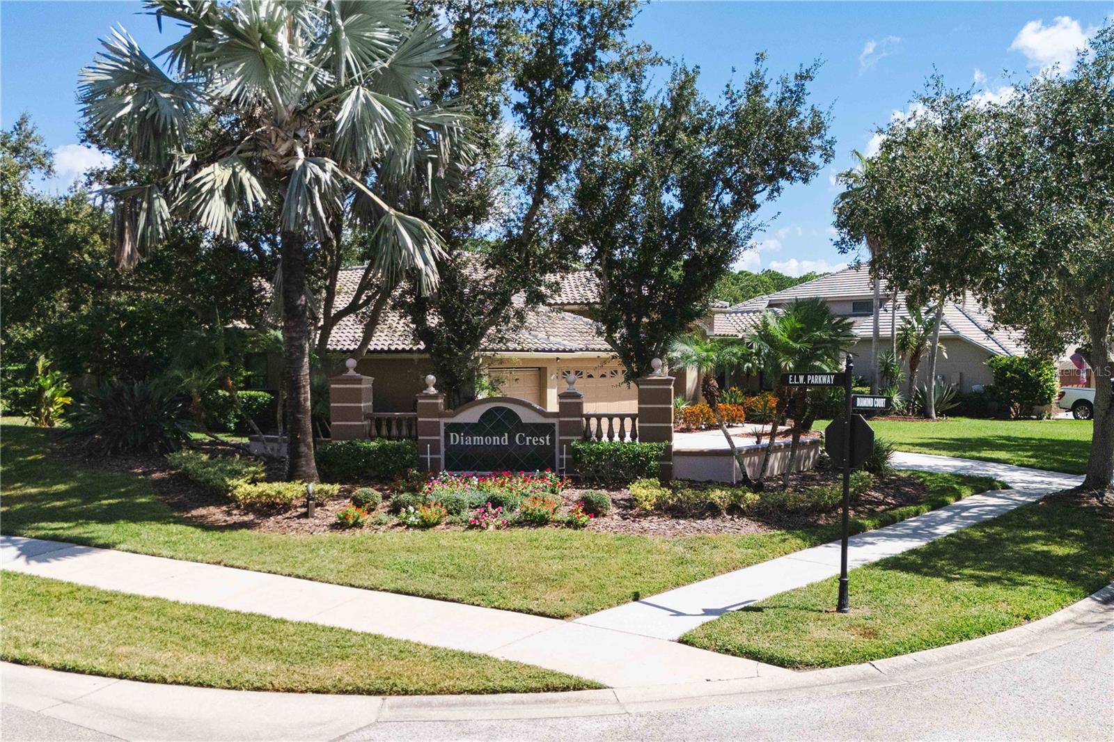 DIAMOND CREST - Residential