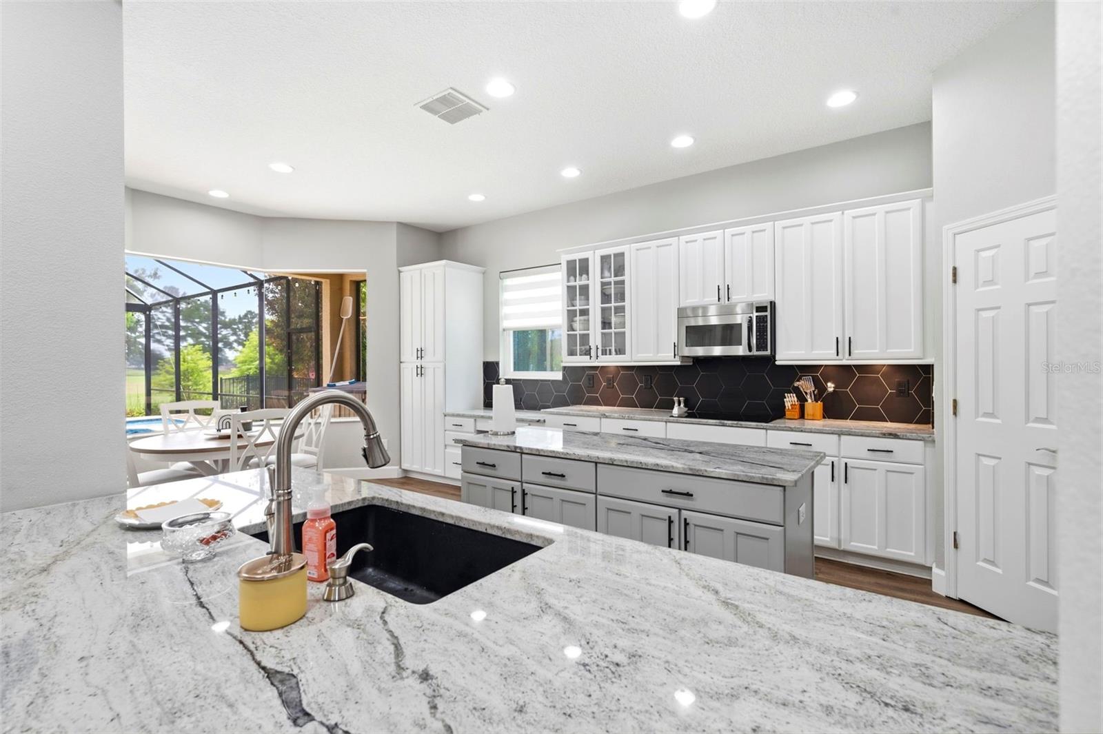 PLANTATION PALMS PH 03D - Residential