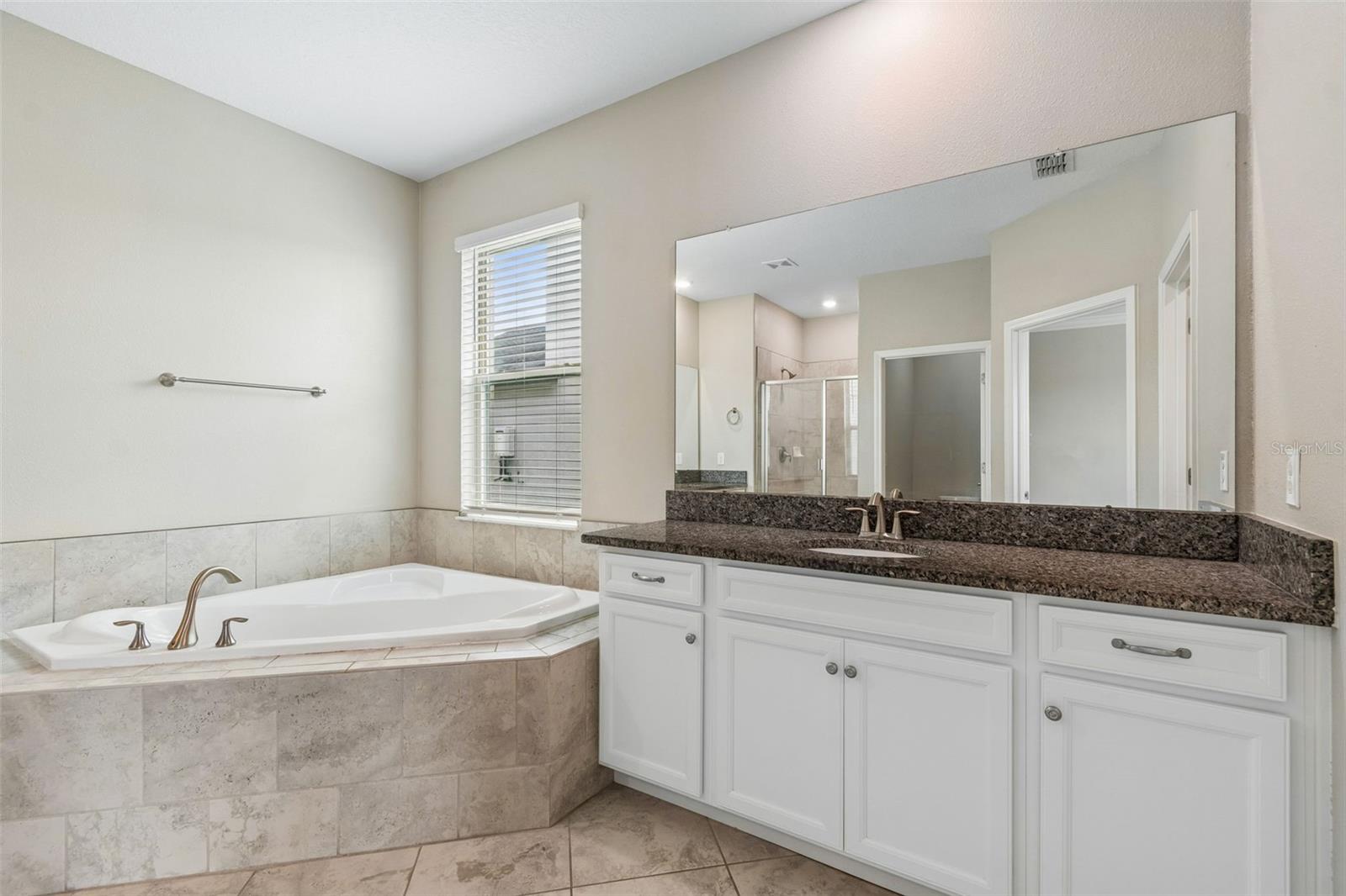BRIARWINDS - Residential