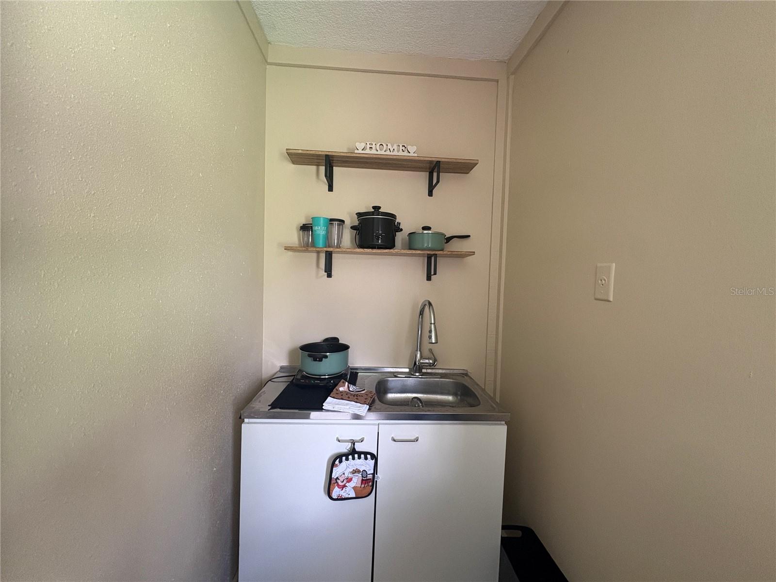 BONNEVILLE SEC 01 - Residential Lease