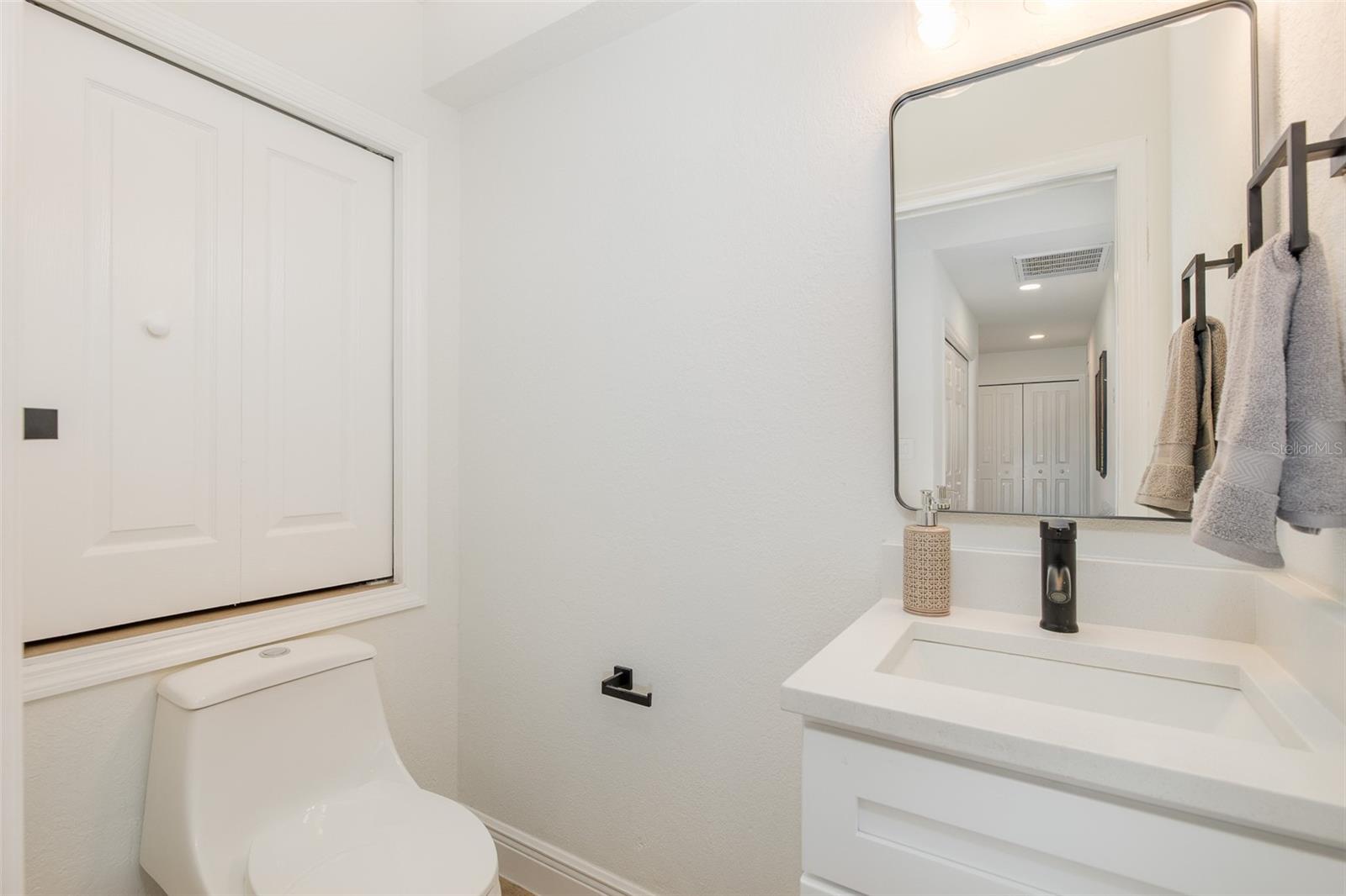 SEA COLONY AT GULF LANDINGS PH 02 - Residential