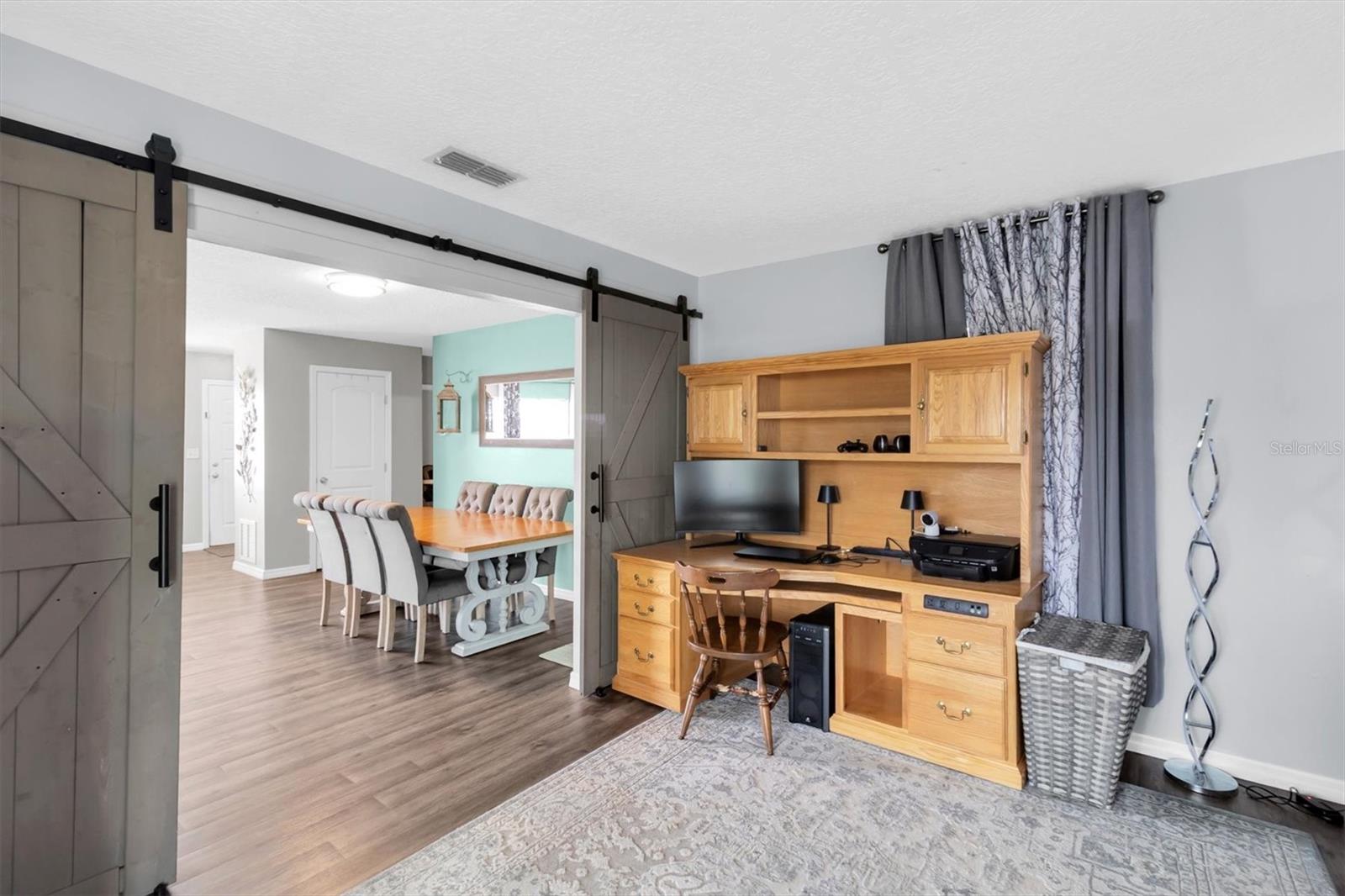 SPRING HILL - Residential