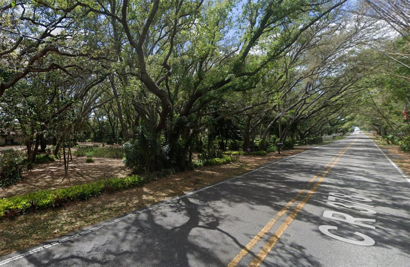 LAKE AVALON GROVES REP - Residential