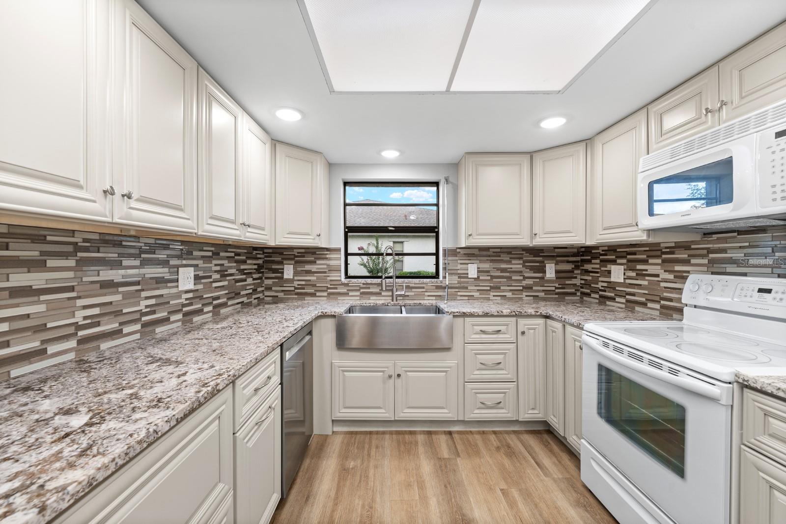 LANCASTER I CONDO - Residential