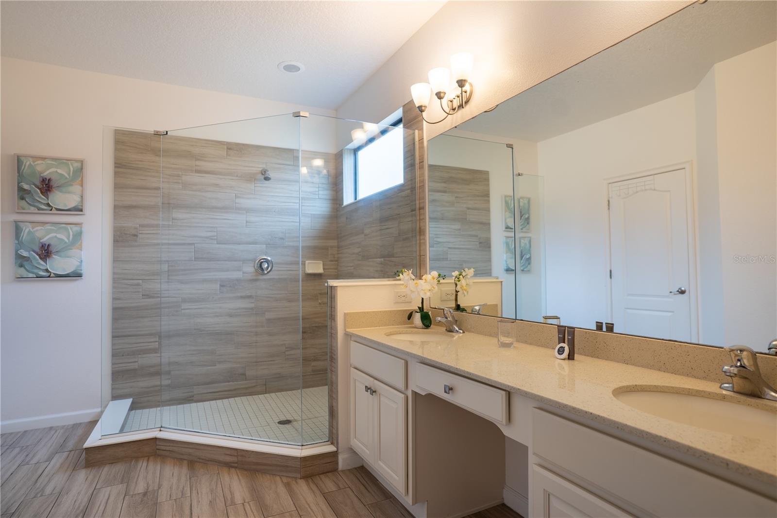 VERANDA PALMS PH 2A - Residential