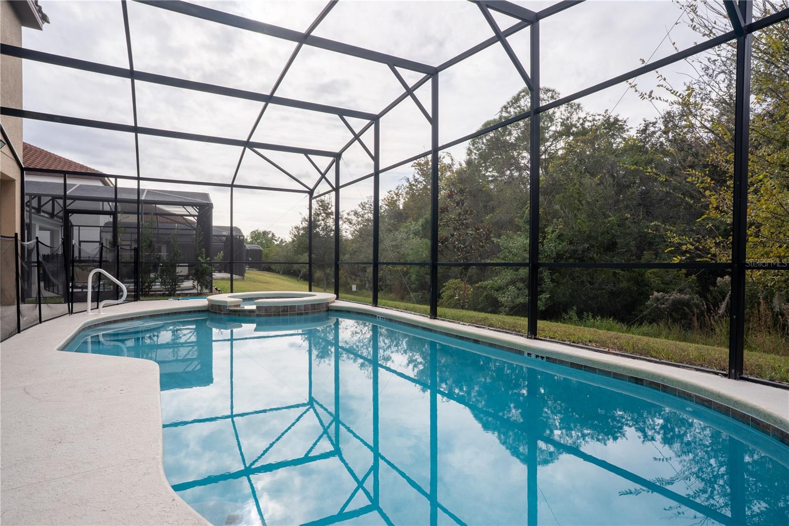 VERANDA PALMS PH 2A - Residential