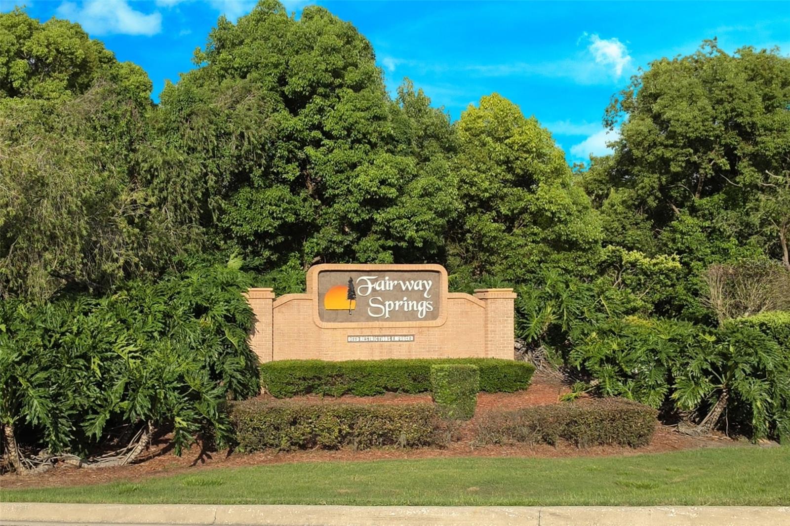 FAIRWAY SPGS - Residential