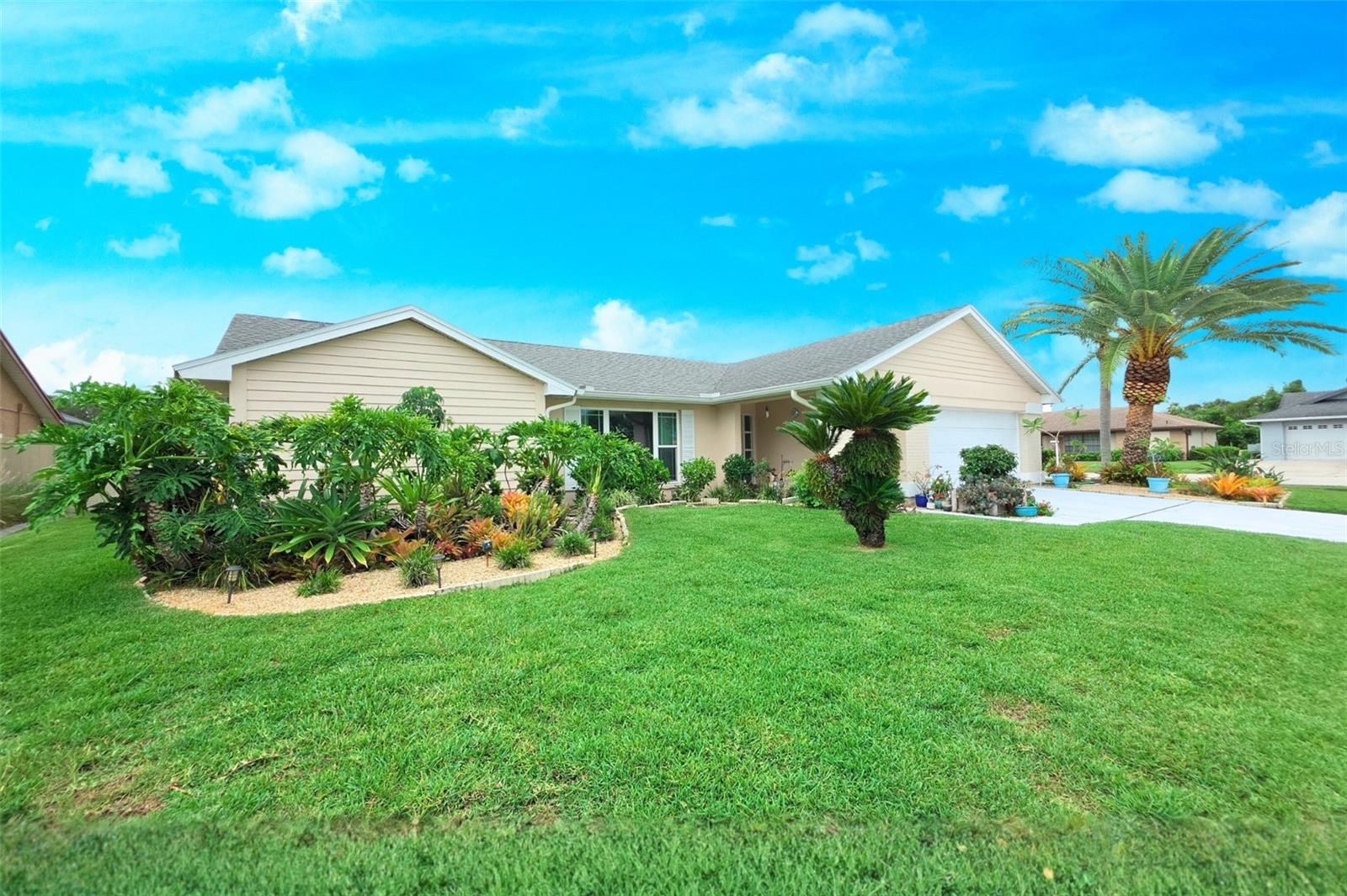 FAIRWAY SPGS - Residential