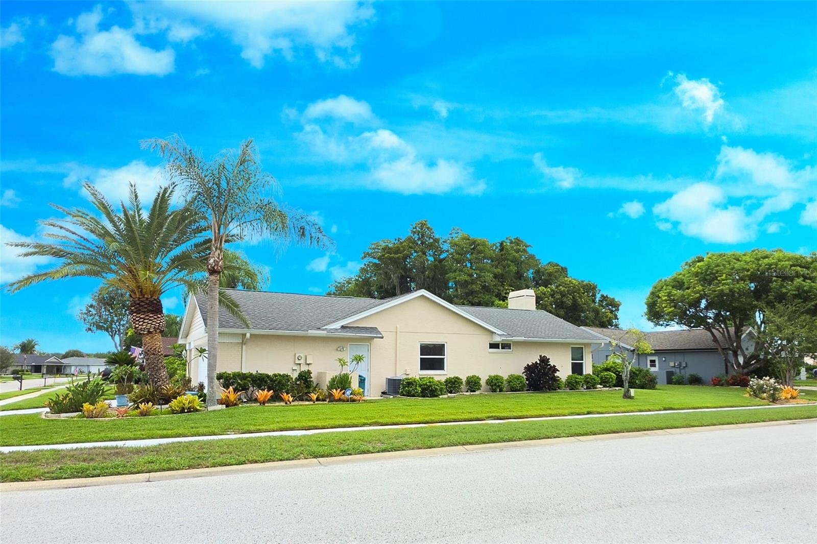 FAIRWAY SPGS - Residential