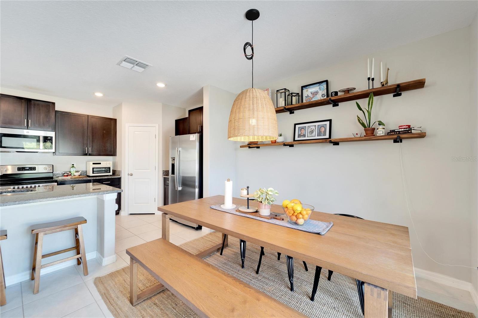 GLENCOVE/BAYPARK PH 2 - Residential Lease
