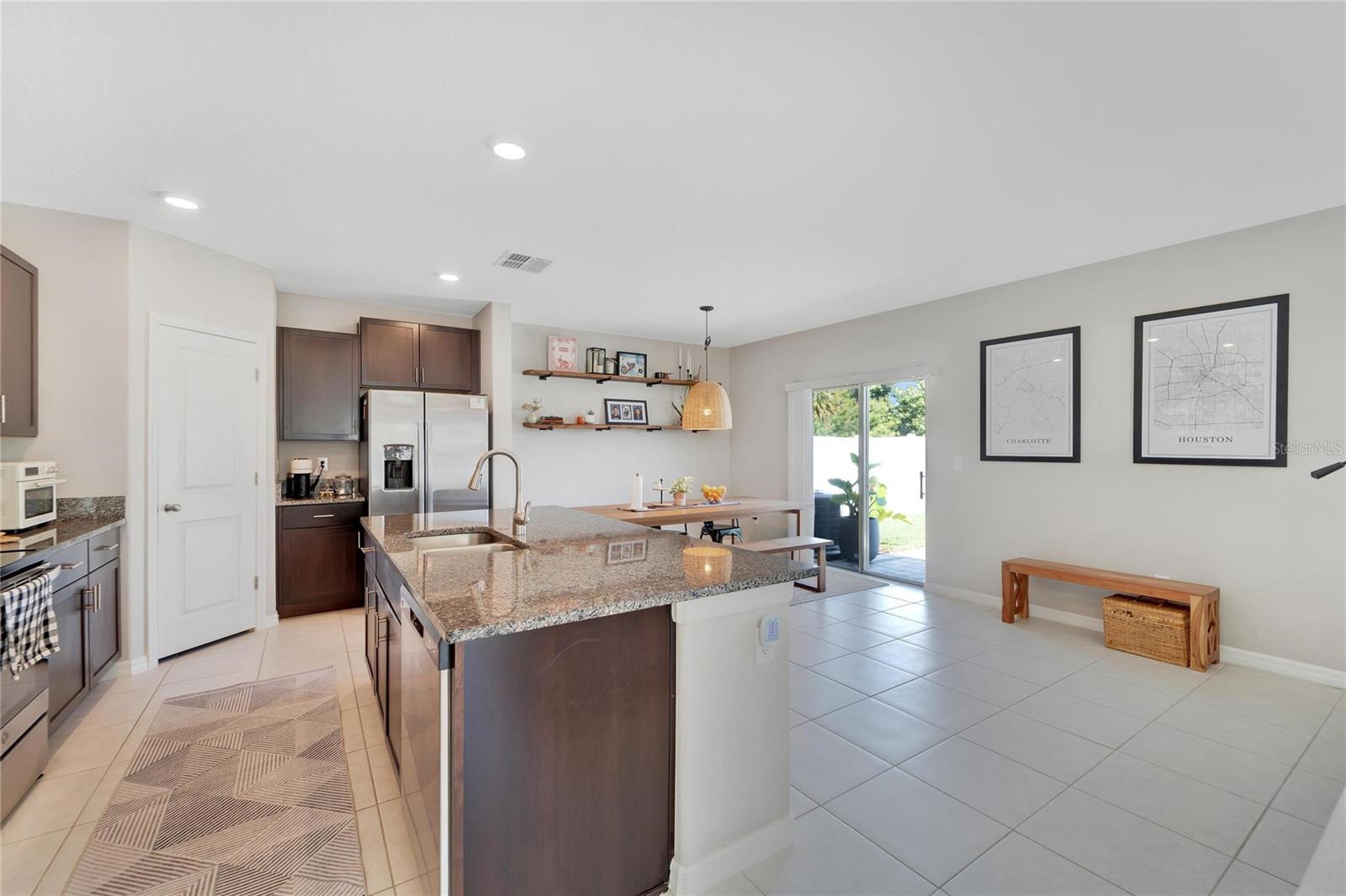 GLENCOVE/BAYPARK PH 2 - Residential Lease