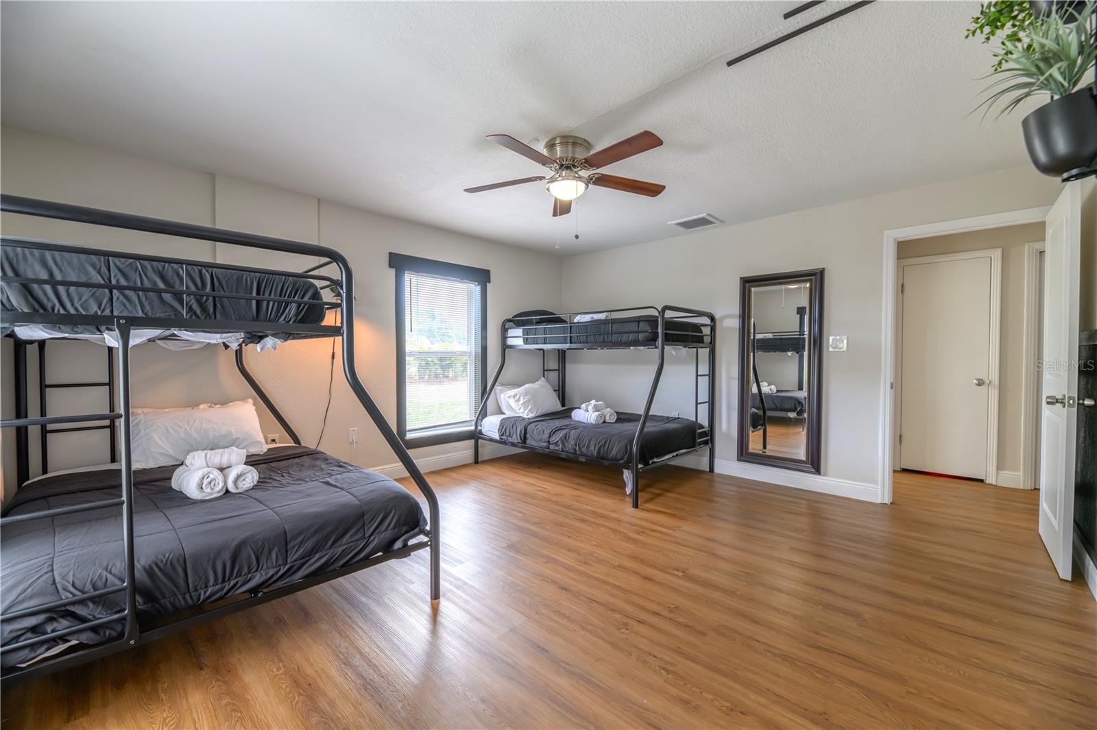 OAK ACRES - Residential