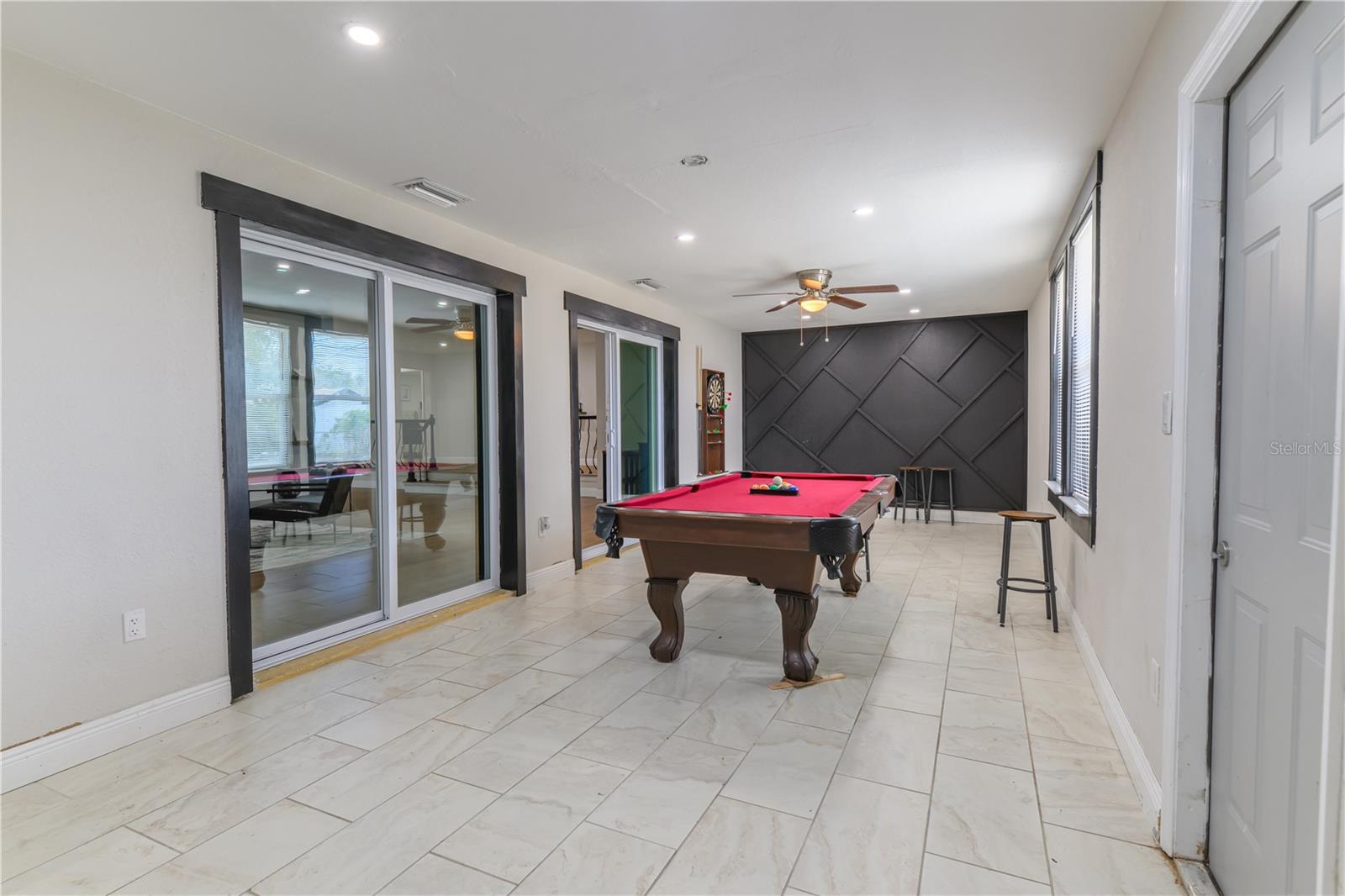 OAK ACRES - Residential