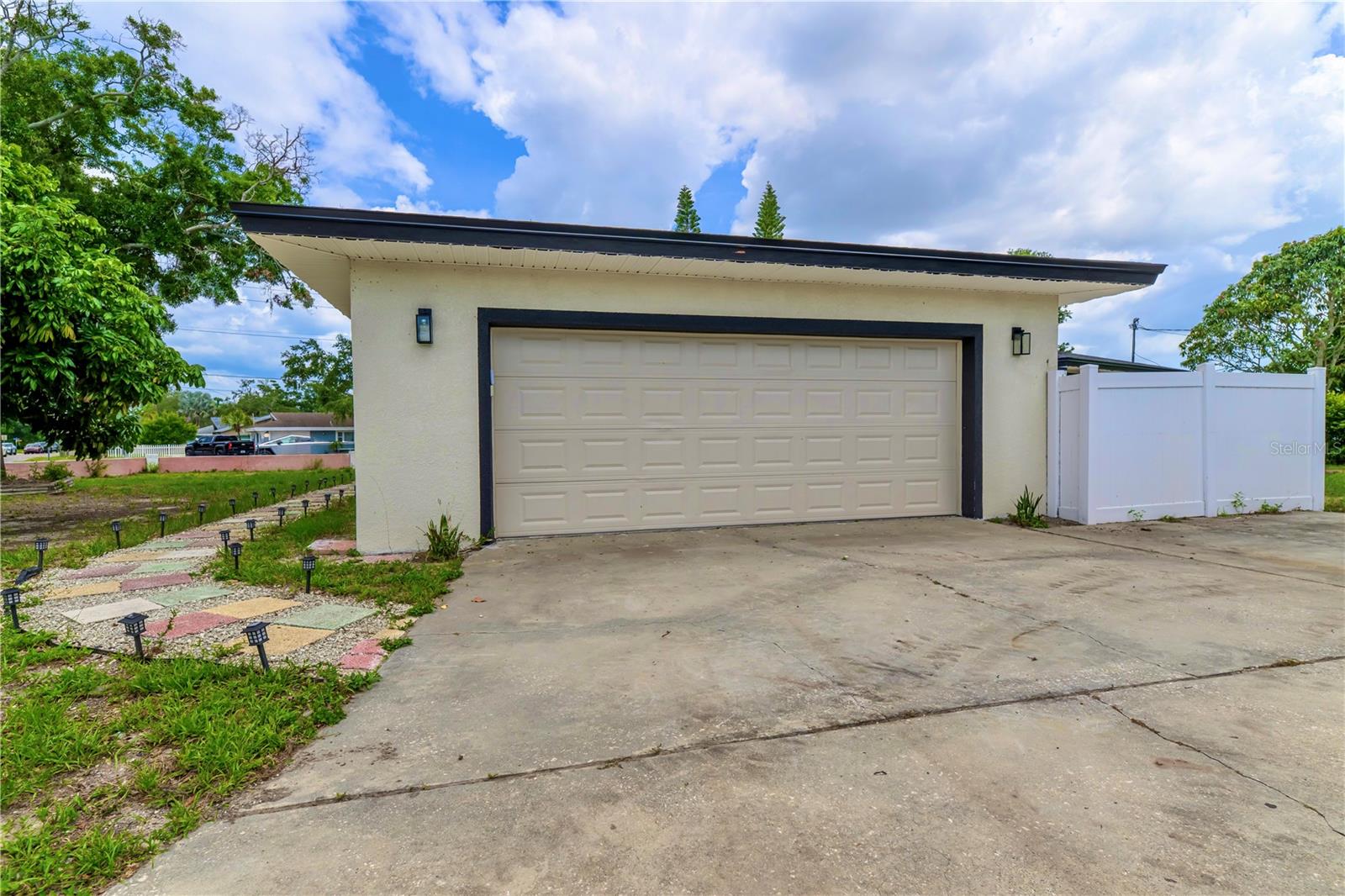 OAK ACRES - Residential