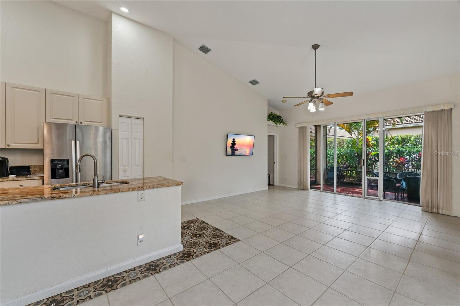 ANDROS ISLE REPL - Residential
