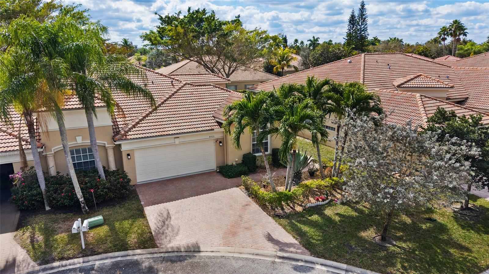 ANDROS ISLE REPL - Residential