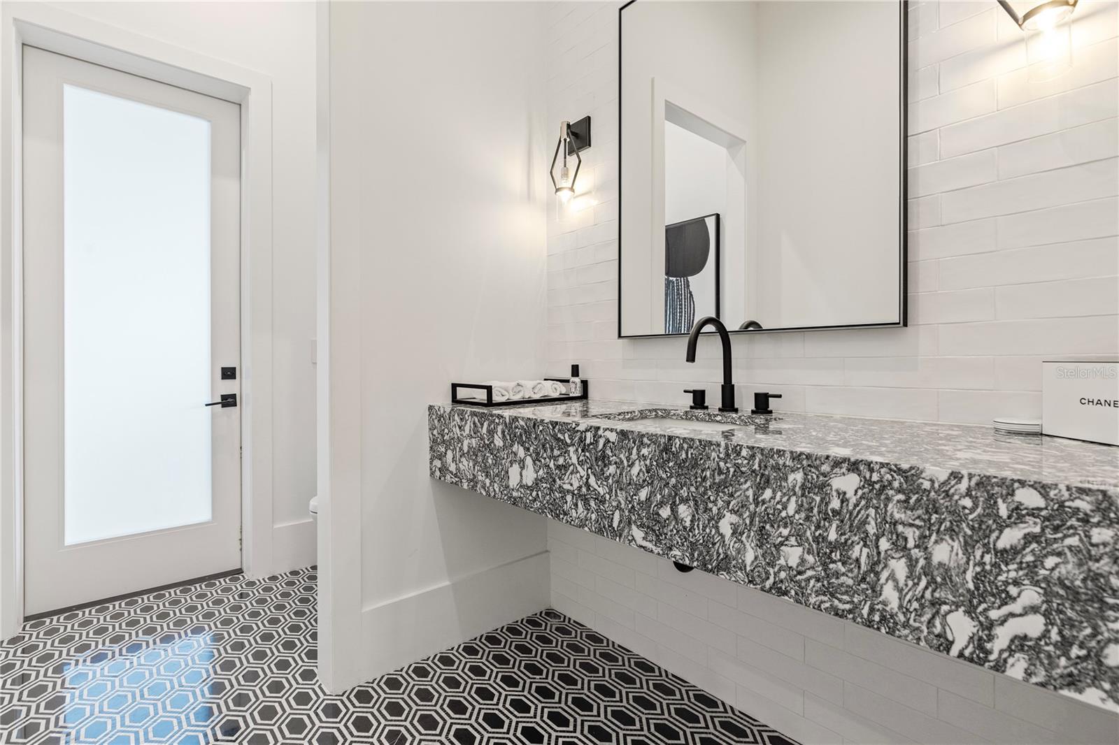 CHAINE DU LAC - Residential