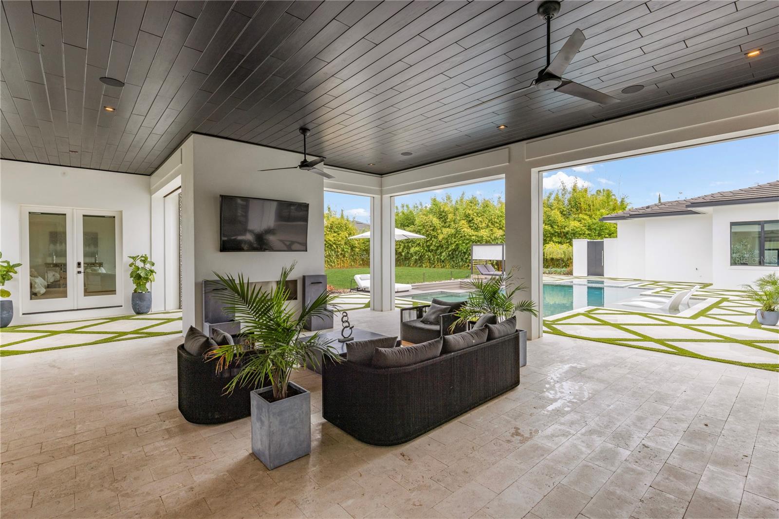 CHAINE DU LAC - Residential