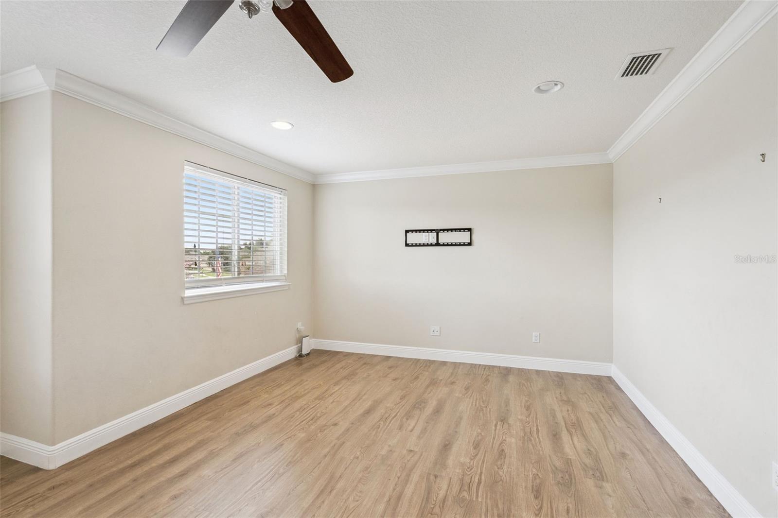 RESERVE/CARRIAGE POINT PH 1 - Residential