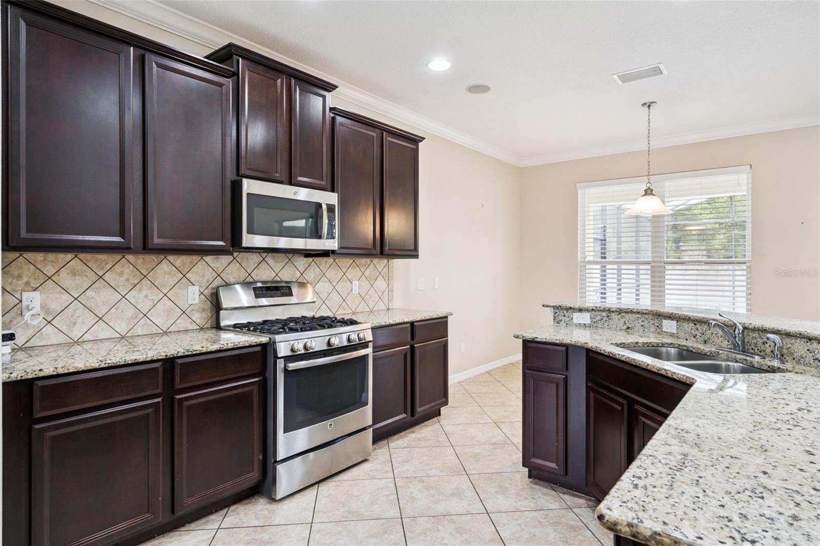 RESERVE/CARRIAGE POINT PH 1 - Residential
