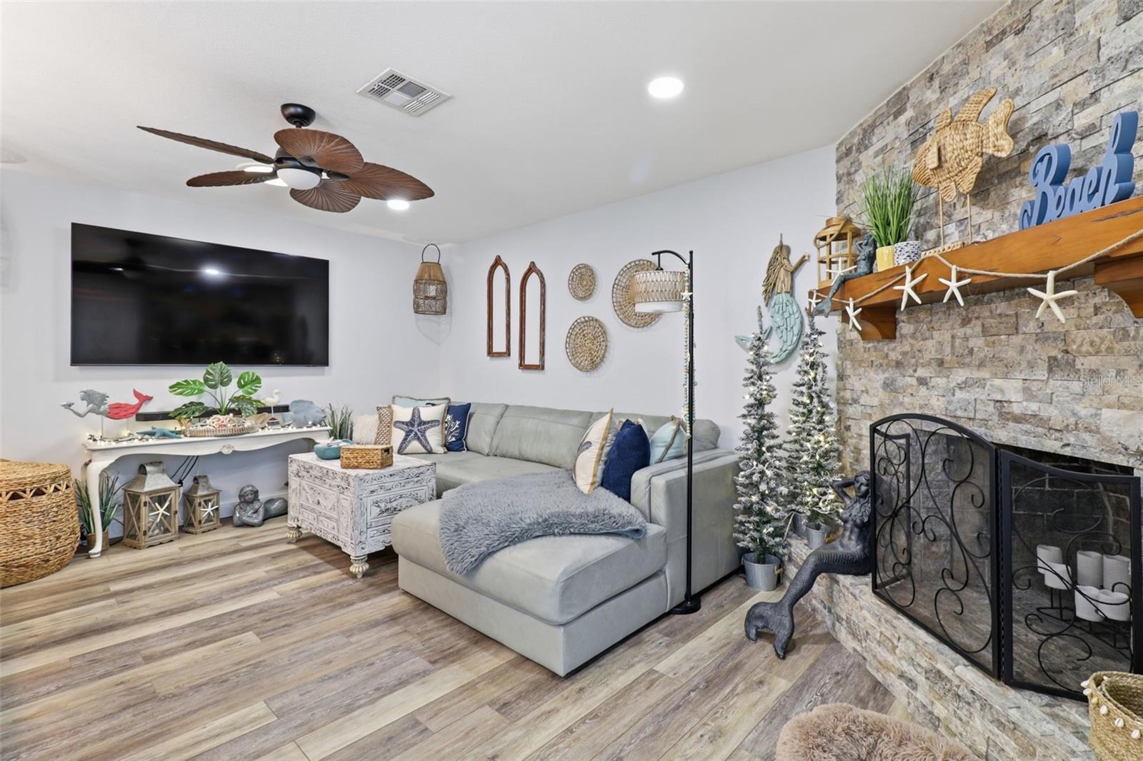 WEST PORT SUB - Residential
