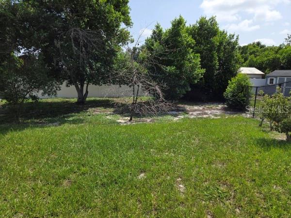 LAKERIDGE ESTATES - Residential Lease