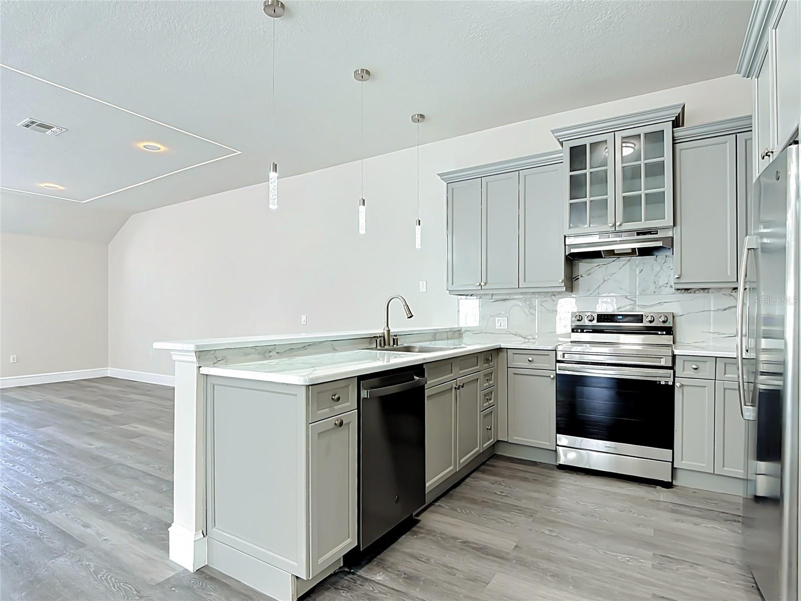 ERIC ESTATES - Residential