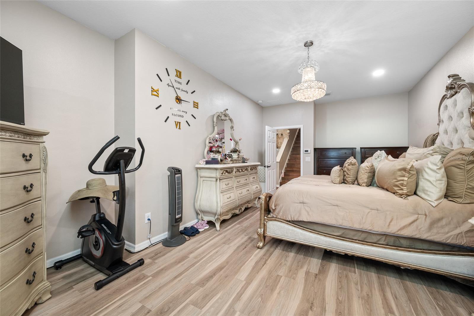 LONG LAKE RANCH - Residential