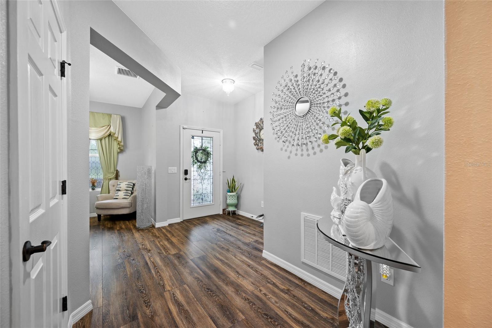 LONG LAKE RANCH - Residential