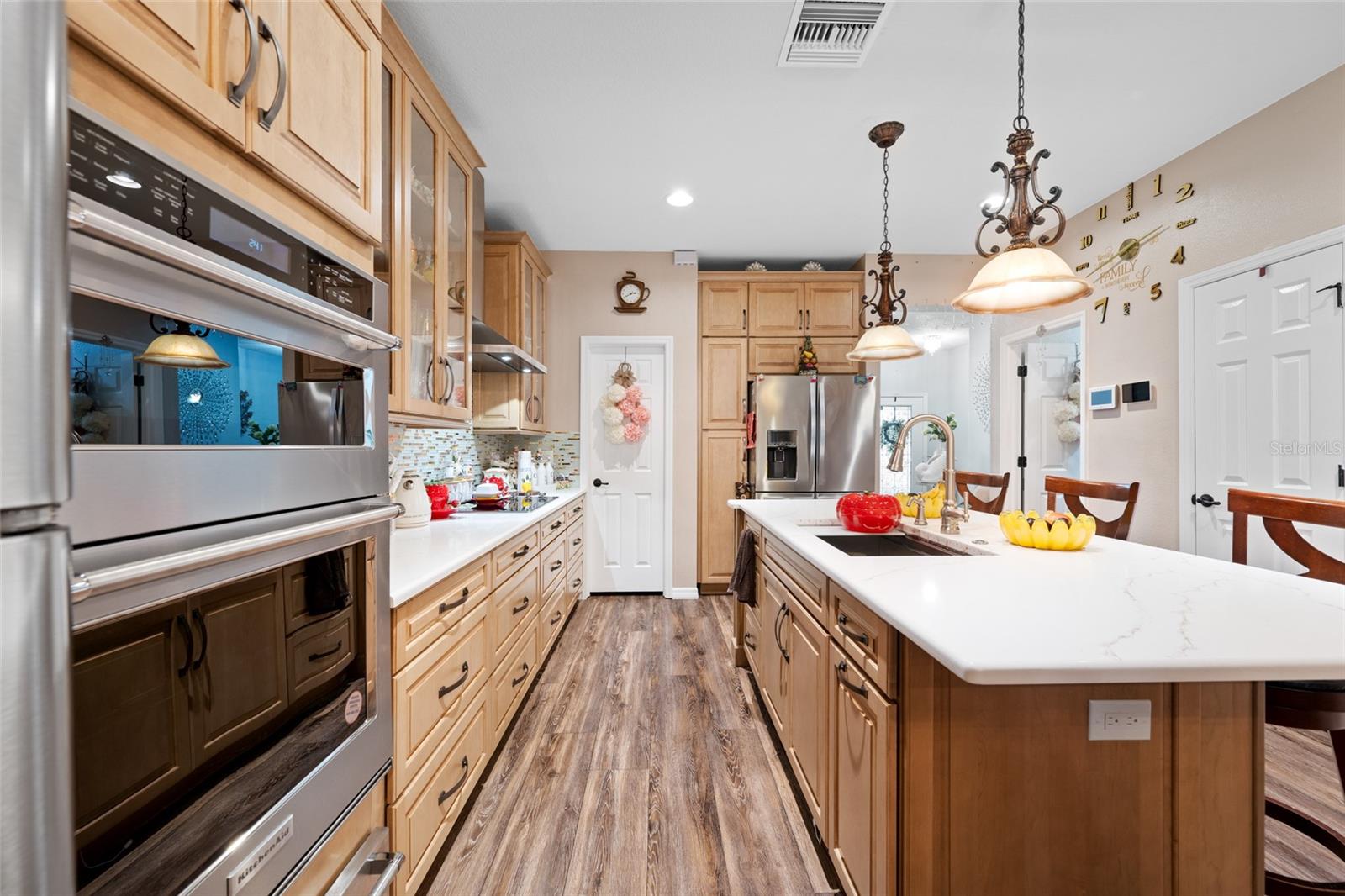 LONG LAKE RANCH - Residential