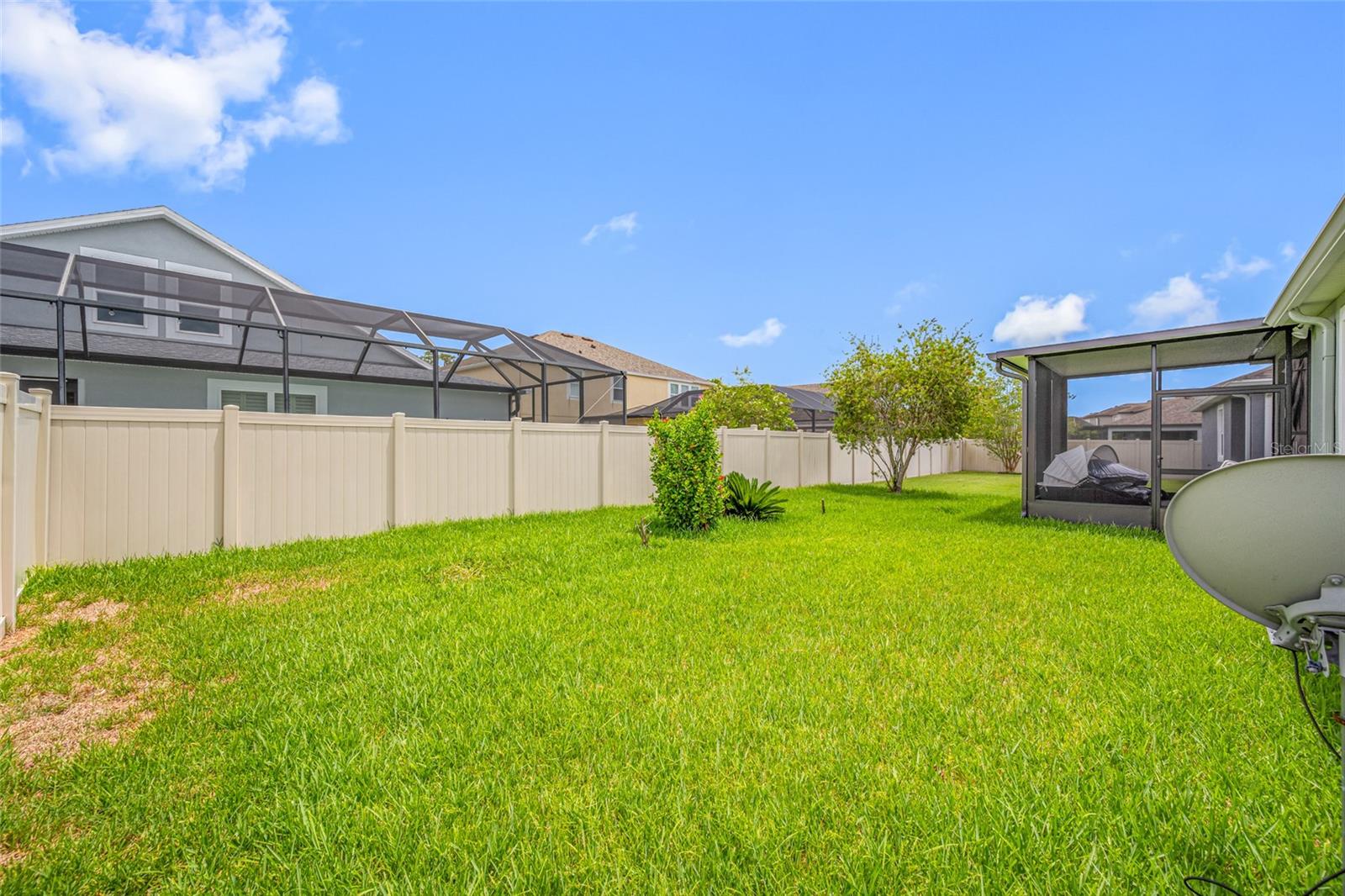 LONG LAKE RANCH - Residential