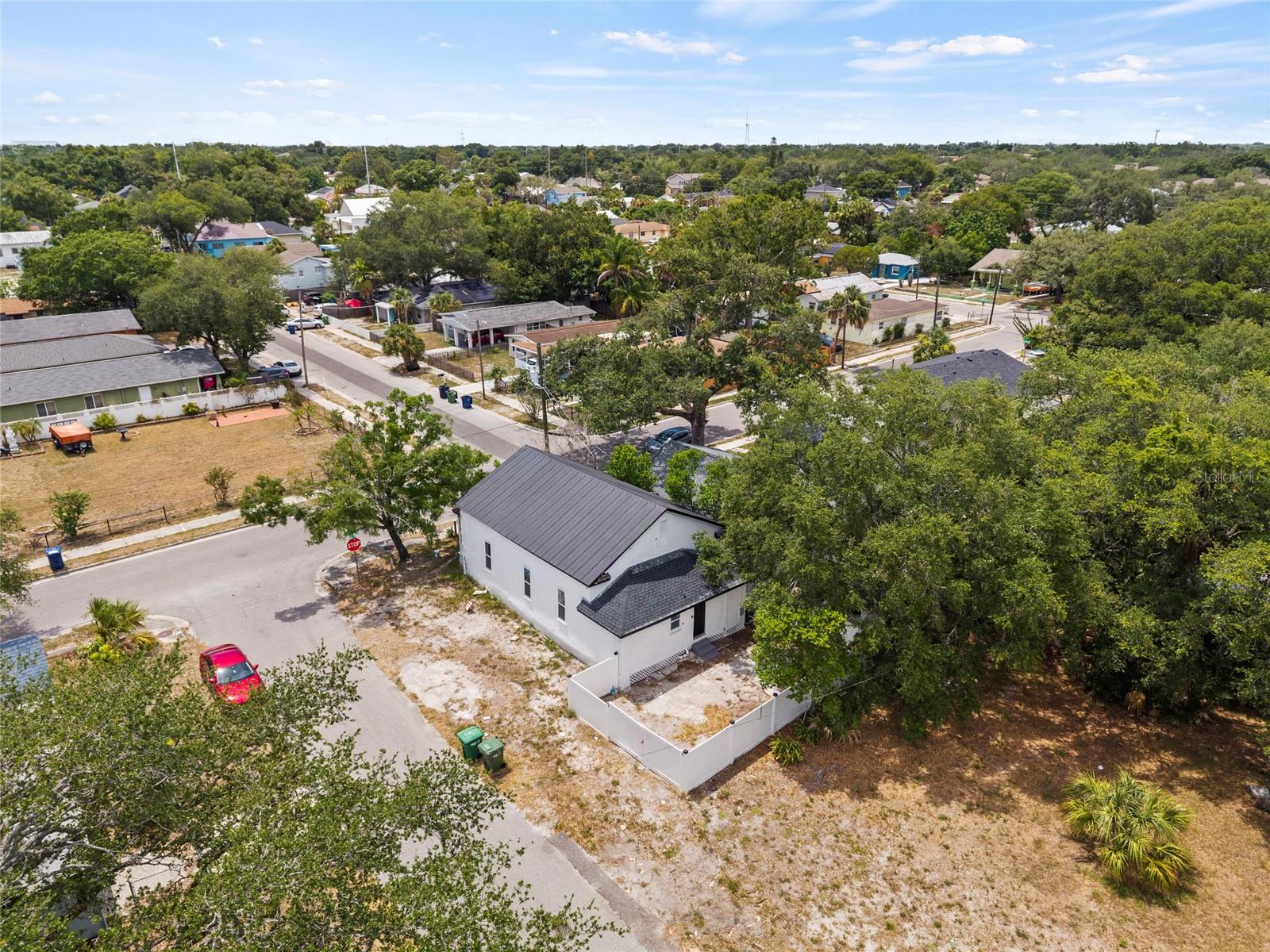 BANZA BANZA - Residential Lease