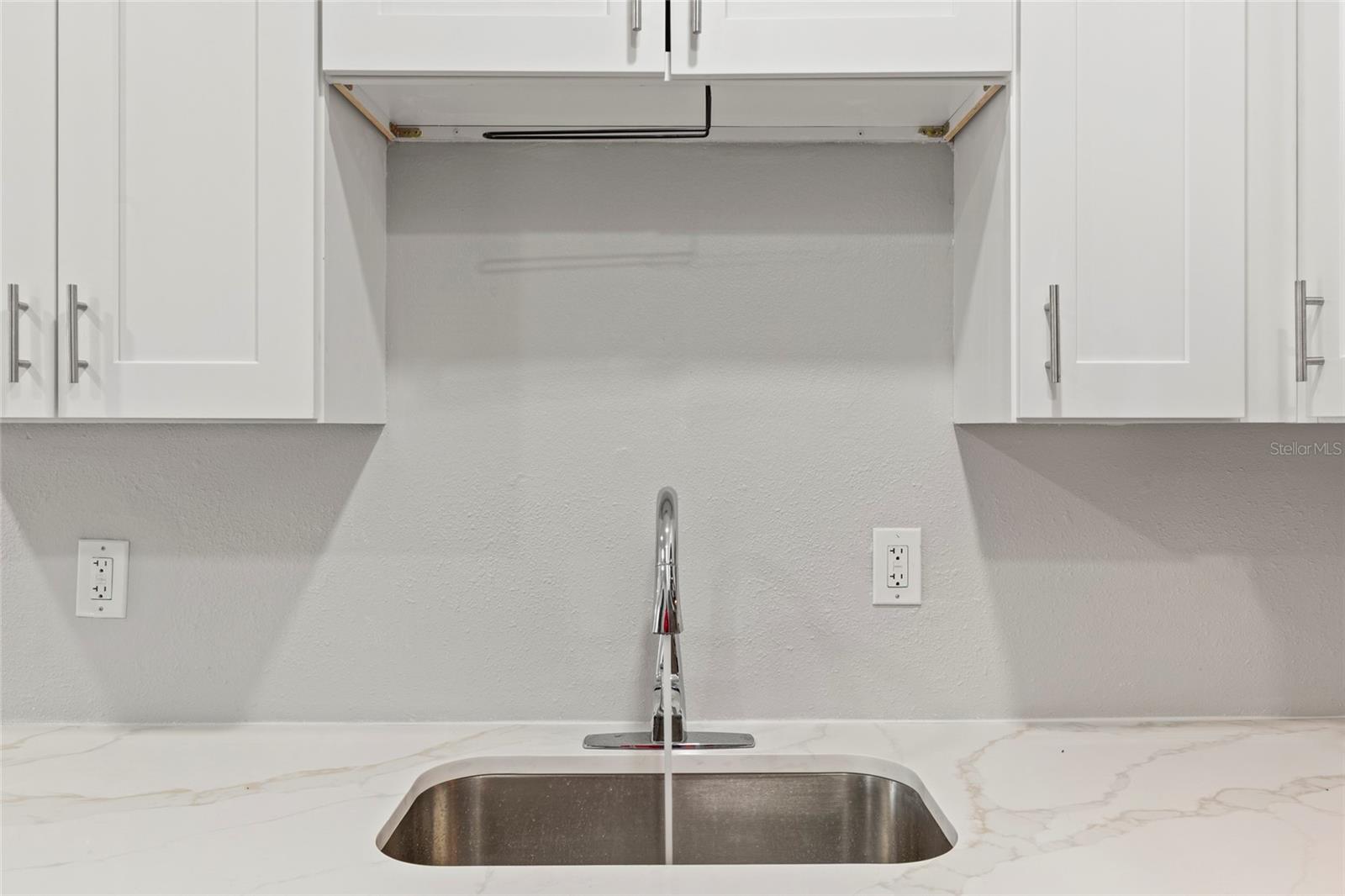 BANZA BANZA - Residential Lease