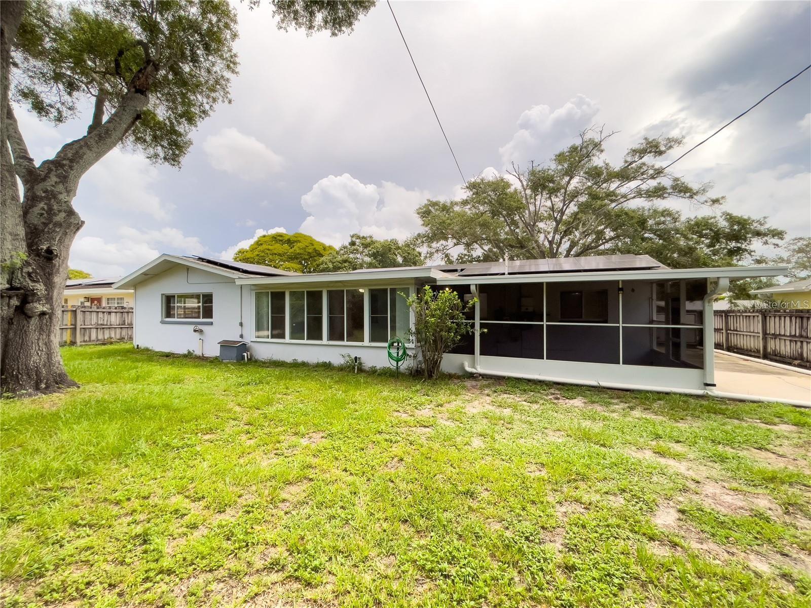 ROSERY GROVE VILLA 2ND ADD - Residential Lease