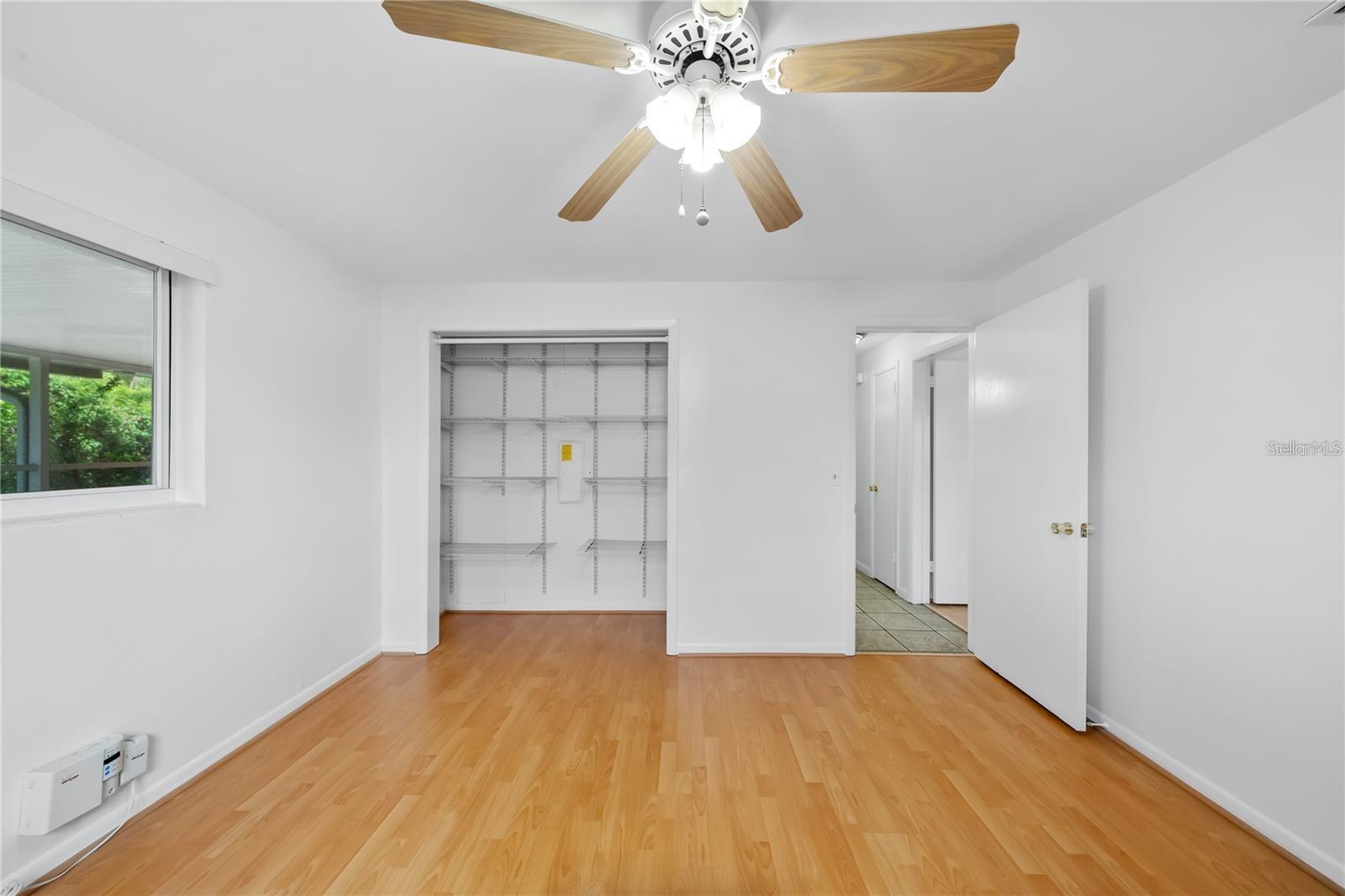 ROSERY GROVE VILLA 2ND ADD - Residential Lease