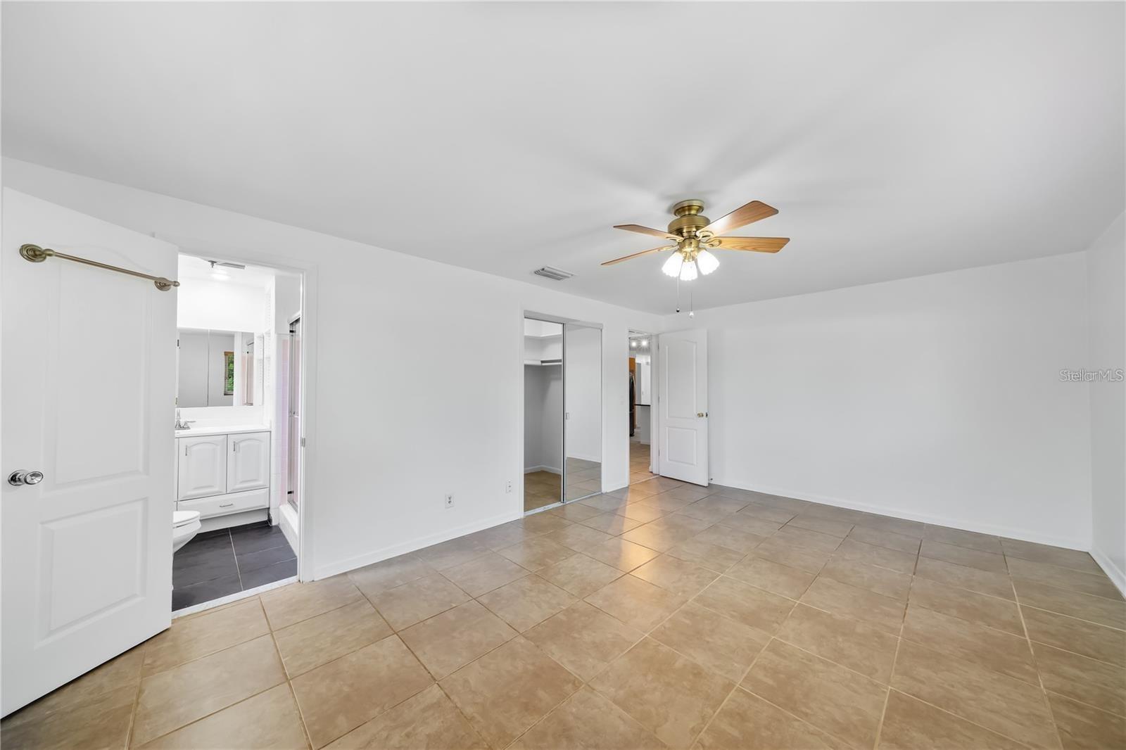 ROSERY GROVE VILLA 2ND ADD - Residential Lease
