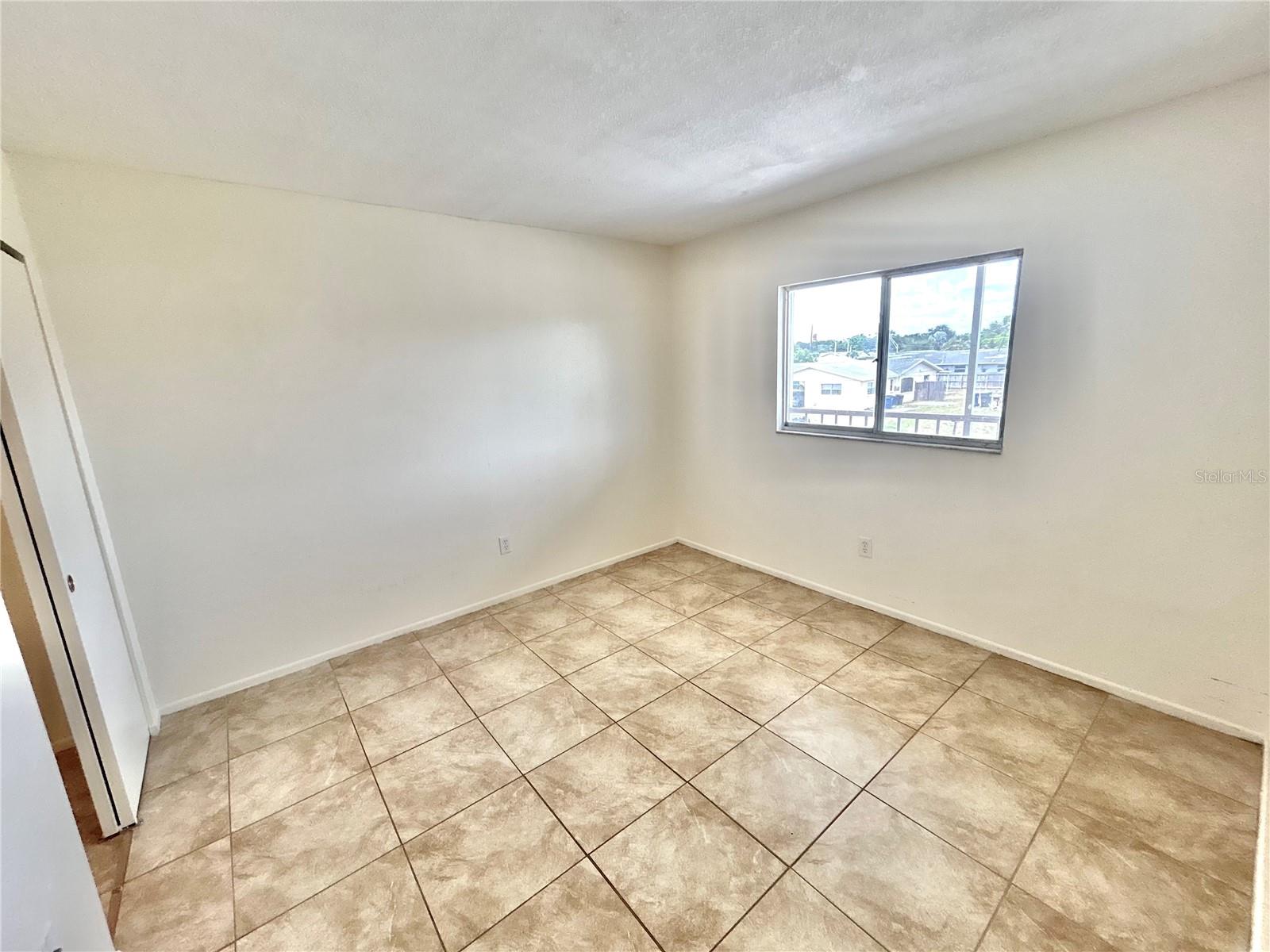 CORTEZ GARDENS FIRST SEC - Residential Lease