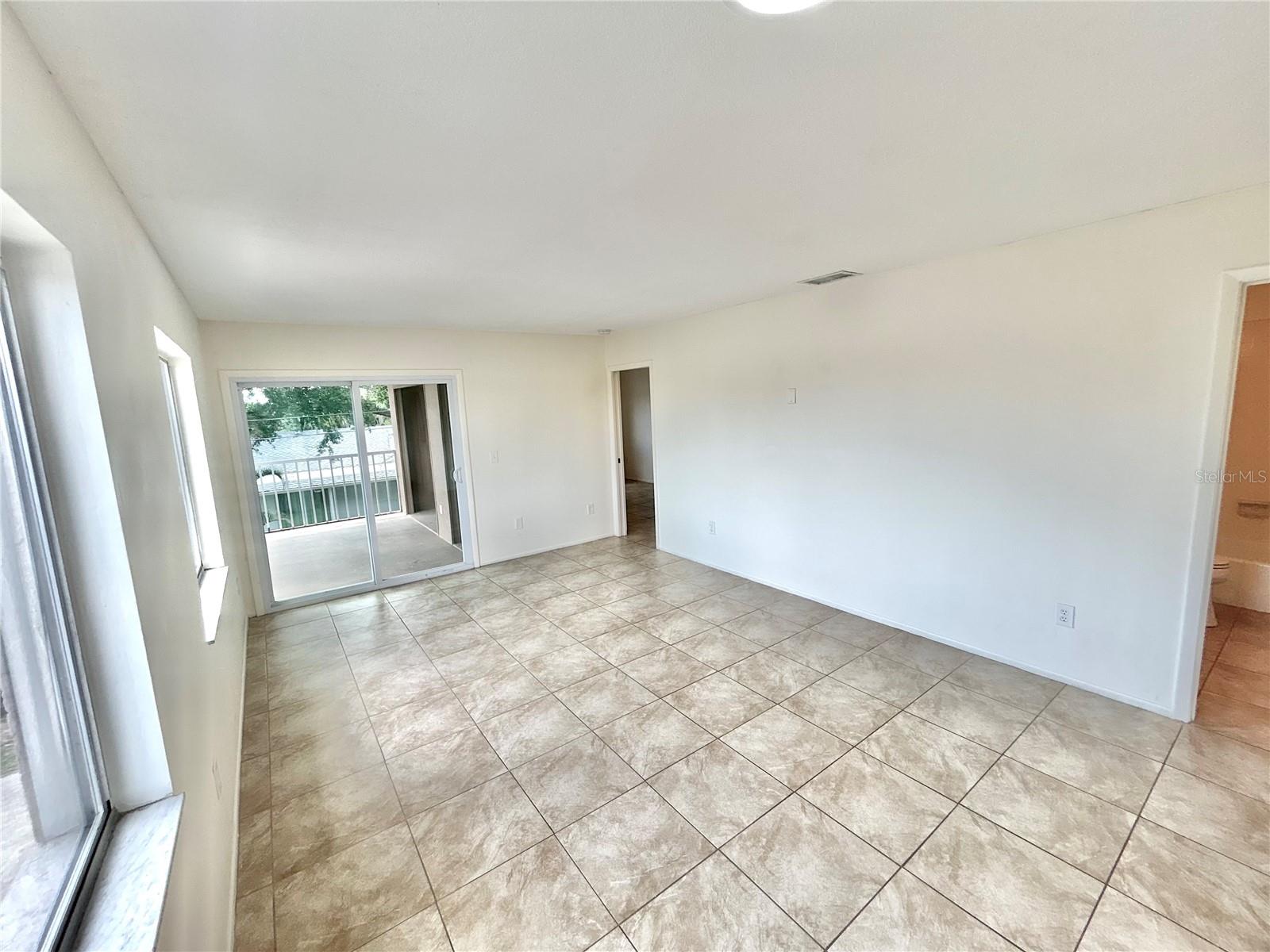 CORTEZ GARDENS FIRST SEC - Residential Lease
