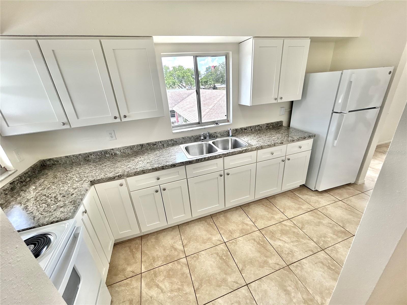 CORTEZ GARDENS FIRST SEC - Residential Lease