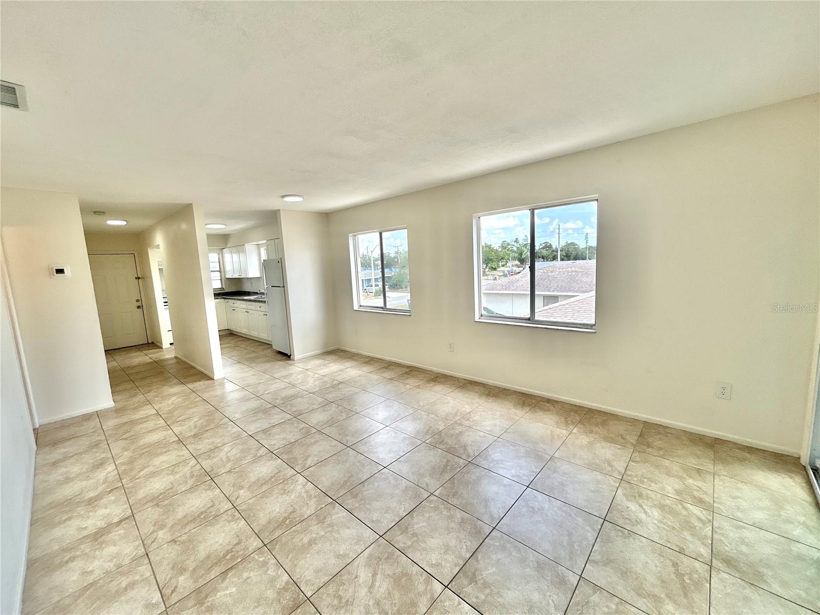 CORTEZ GARDENS FIRST SEC - Residential Lease